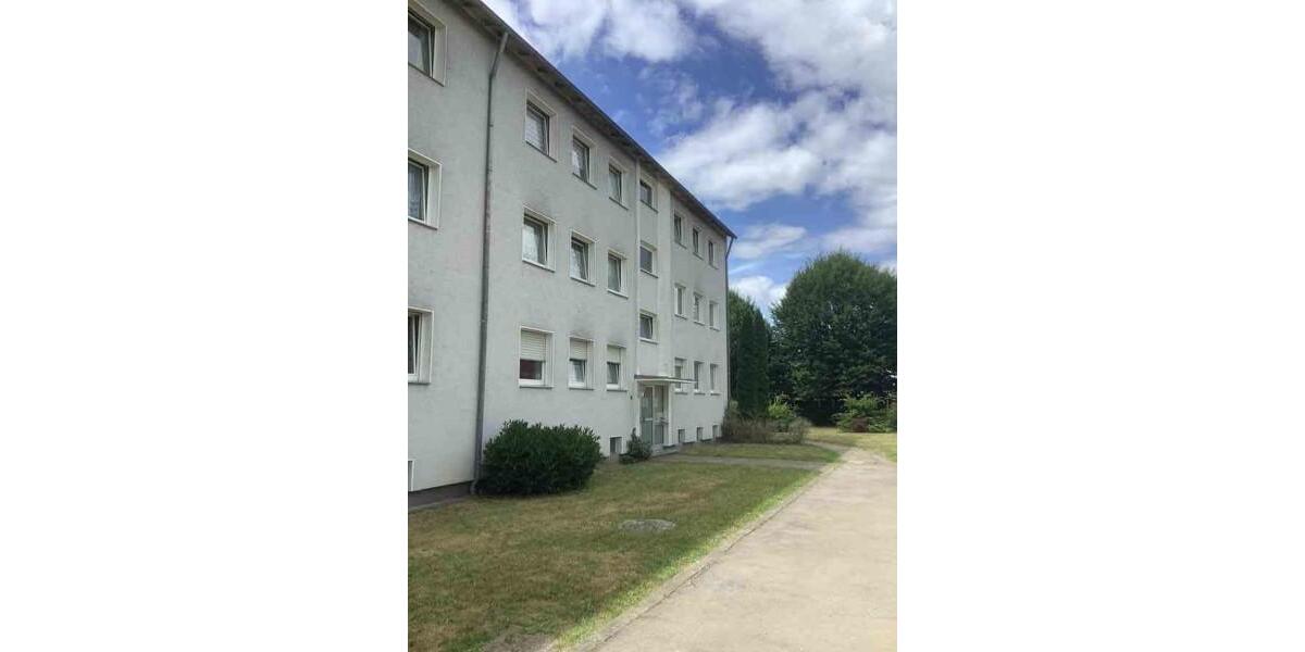 3-Zimmerwohnung mit bodengleicher Dusche und Balkon. 3 zimmer