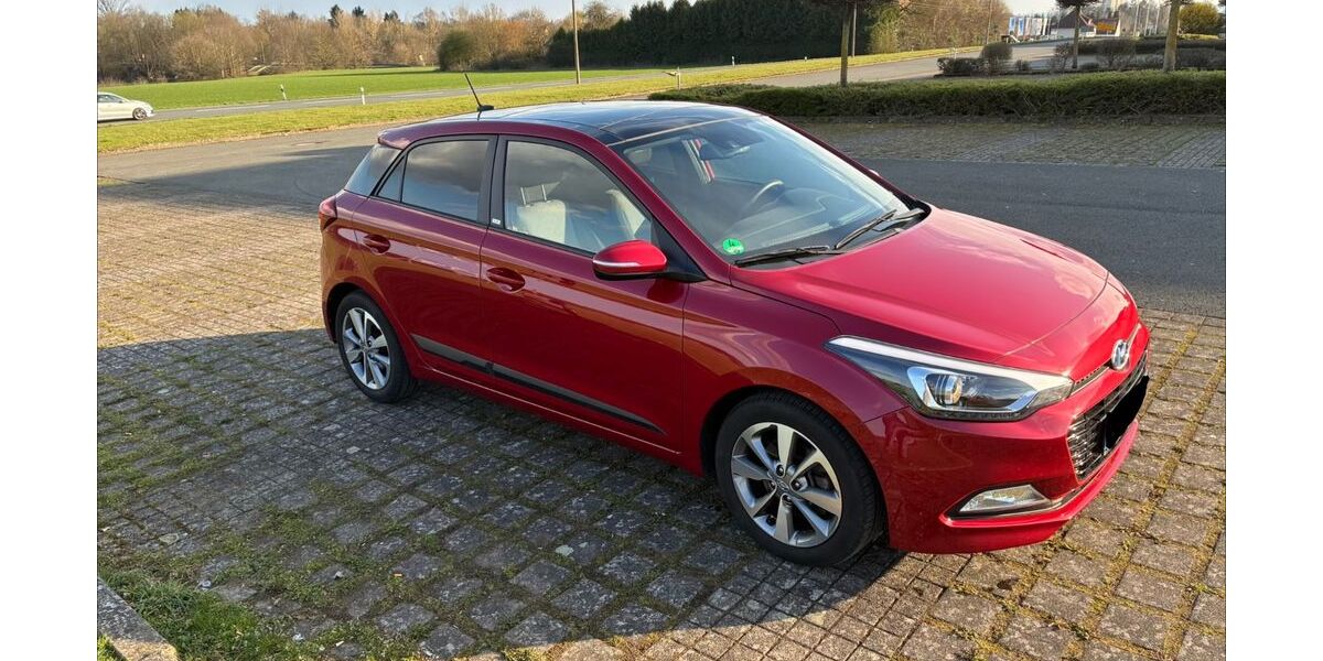 Hyundai i20 51.138 km 9.200 &euro; Herford 32052