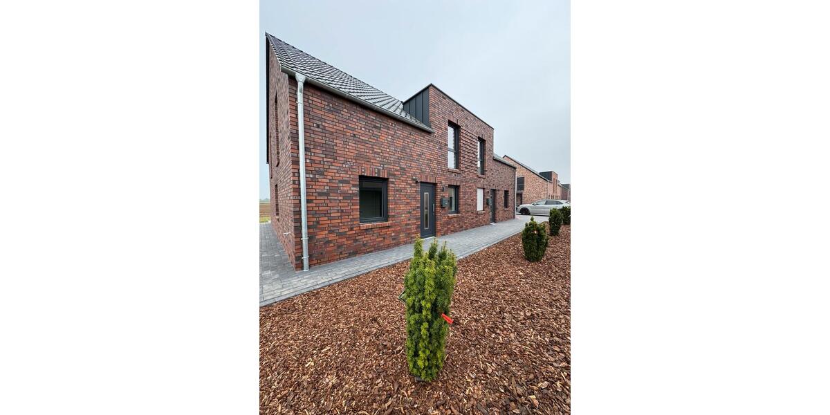 Doppelhaushälfte Melle - 4 Zimmer, 120 m&sup2;, 1.500&euro; | Angebot:25401660