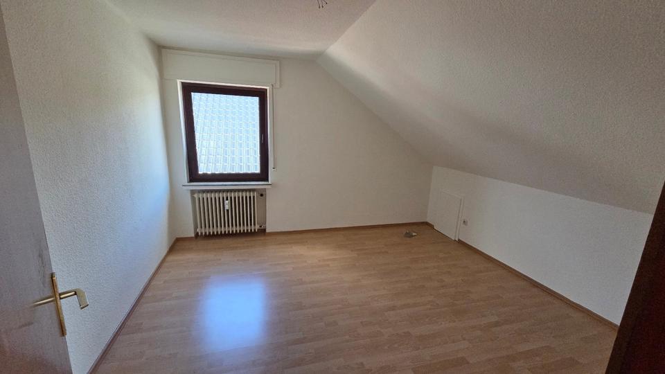 Dachgeschoßwohnung Bad Salzuflen - 2 Zimmer, 57 m&sup2;, 770&euro; | Angebot:26247449