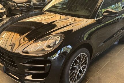 Porsche Macan 281.200 km 22.999 € Versmold 33775