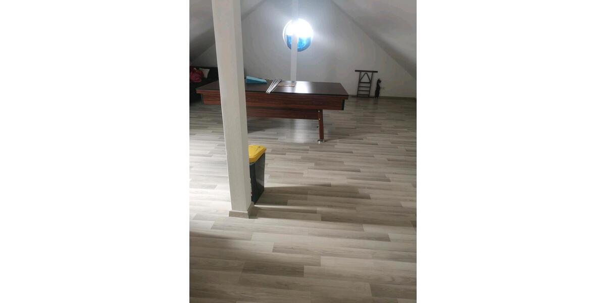 Einfamilienhaus Lage - 7 Zimmer, 150 m&sup2;, 550.000&euro; | Angebot:27287422