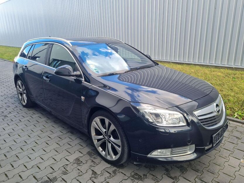Opel Insignia 227.000 km 6.999 € Paderborn 33106