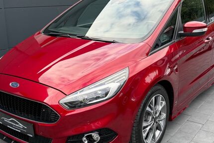 Ford S-Max 67.000 km 22.900 € Herford 32051