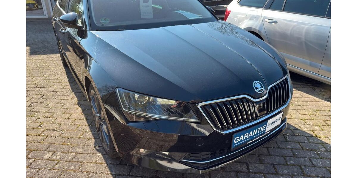 Skoda Superb 163.706 km 16.990 &euro; Löhne 32584