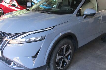 Nissan Qashqai 31.420 km 25.990 € Bielefeld 33689
