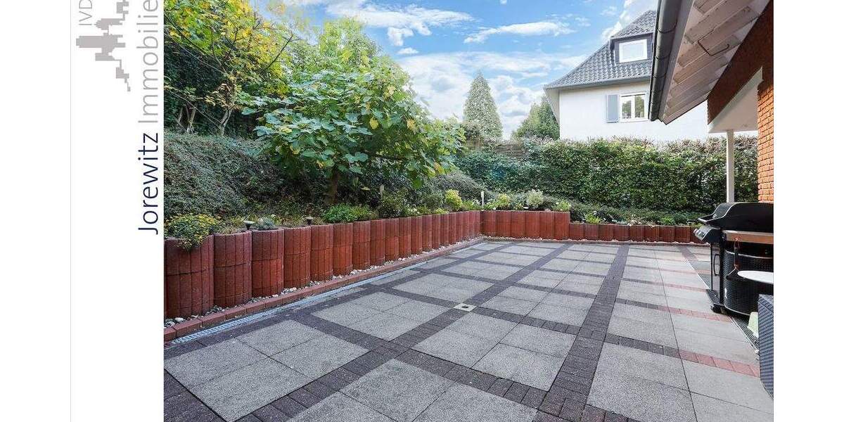 Mehrfamilienhaus, Wohnhaus Bielefeld Brackwede - 8 Zimmer, 235 m&sup2;, 779.000&euro; | Angebot:25728663