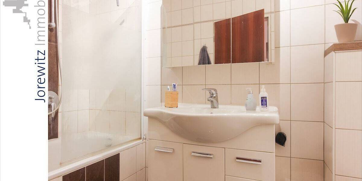 Etagenwohnung Bielefeld Innenstadt - 2 Zimmer, 65 m&sup2;, 620&euro; | Angebot:26376949