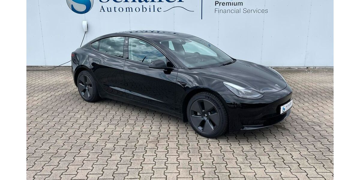 Tesla Model 3 15.000 km 35.990 € Bielefeld 33607