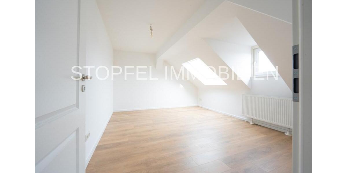 Dachgeschoßwohnung Bielefeld - 3 Zimmer, 69 m&sup2;, 850&euro; | Angebot:26636041