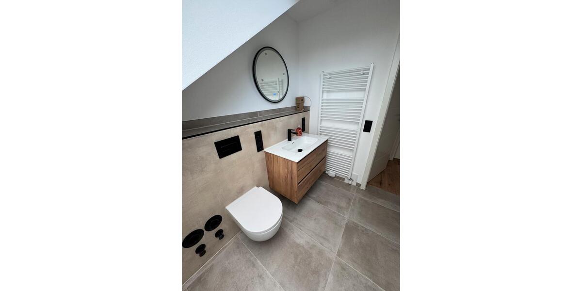Maisonettenwohnung Bad Salzuflen Ehrsen-Breden - 5 Zimmer, 140 m&sup2;, 1.400&euro; | Angebot:26521337