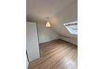 Dachgeschoßwohnung Detmold Hakedahl - 3 Zimmer, 80 m&sup2;, 790&euro; | Angebot:26415647