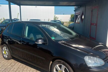 VW Golf 177.067 km 2.499 &euro; Enger 32130