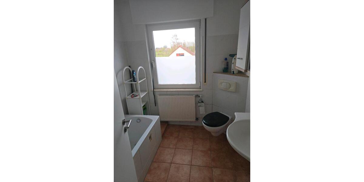 Etagenwohnung Bad Salzuflen Biemsen-Ahmsen - 2 Zimmer, 77 m&sup2;, 1.200&euro; | Angebot:26025003