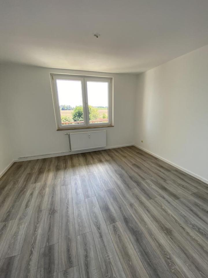 Gemütliche 2-Raumwohnung mit Balkon - In Renovierung zimmer