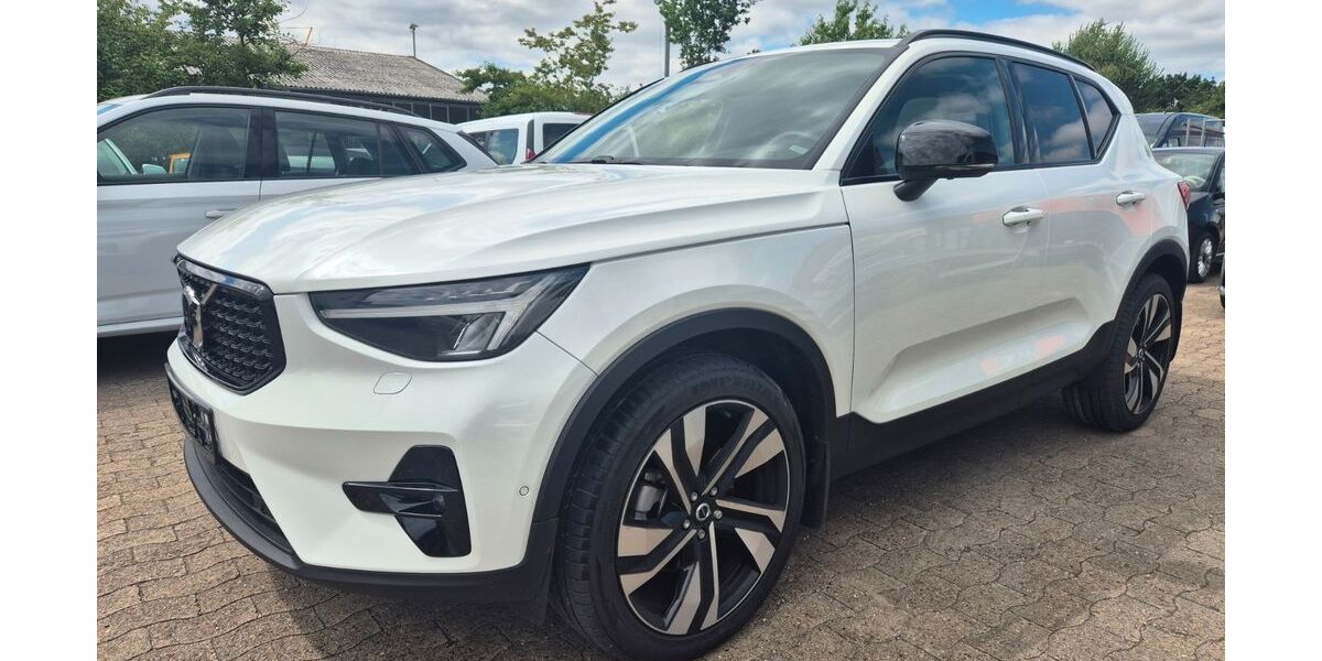 Volvo XC40 22.528 km 31.990 &euro; Bielefeld 33729