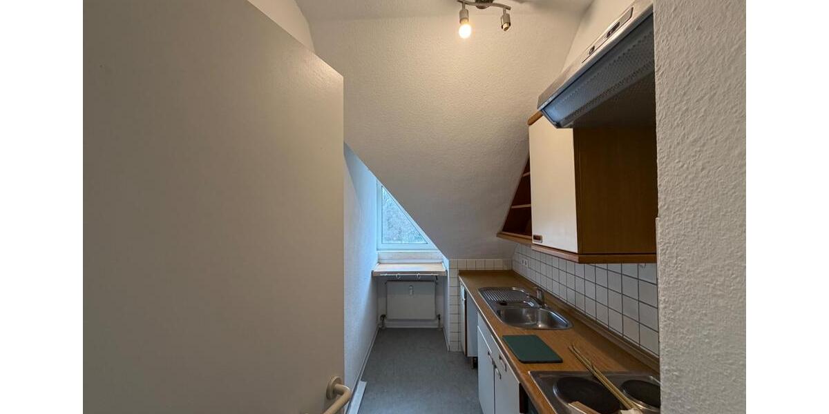 Dachgeschoßwohnung Detmold Hakedahl - 1 Zimmer, 36 m&sup2;, 255&euro; | Angebot:25751920