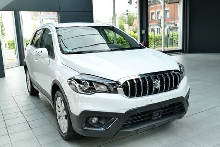 Suzuki SX4 81.618 km 14.499 &euro; Lage 32791
