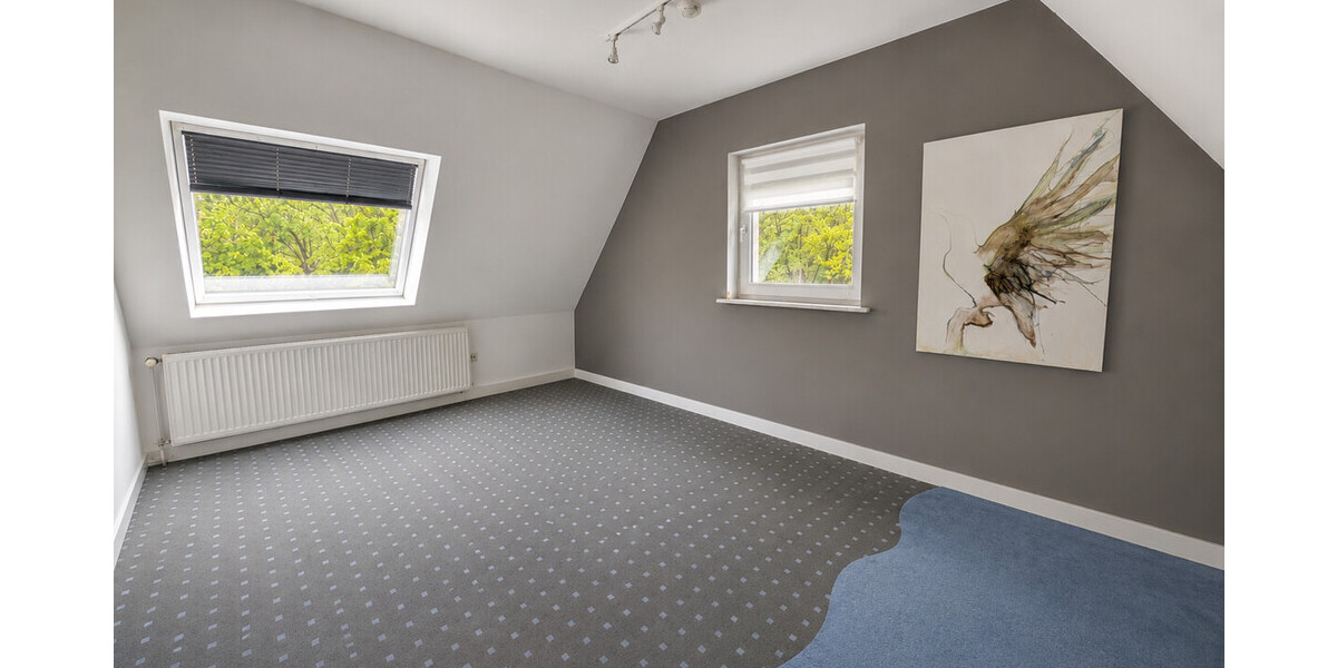 Charakterimmobilie mit Einliegerwohnung auf außergewöhnlichem Naturgrundstück - Zweifamilienhaus Hüllhorst | Angebot:26948462