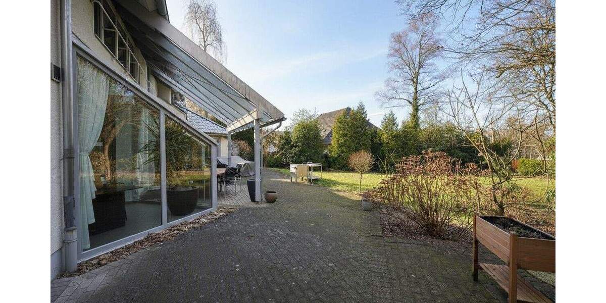 Einfamilienhaus Bielefeld Senne - 6 Zimmer, 250 m&sup2;, 690.000&euro; | Angebot:25739398