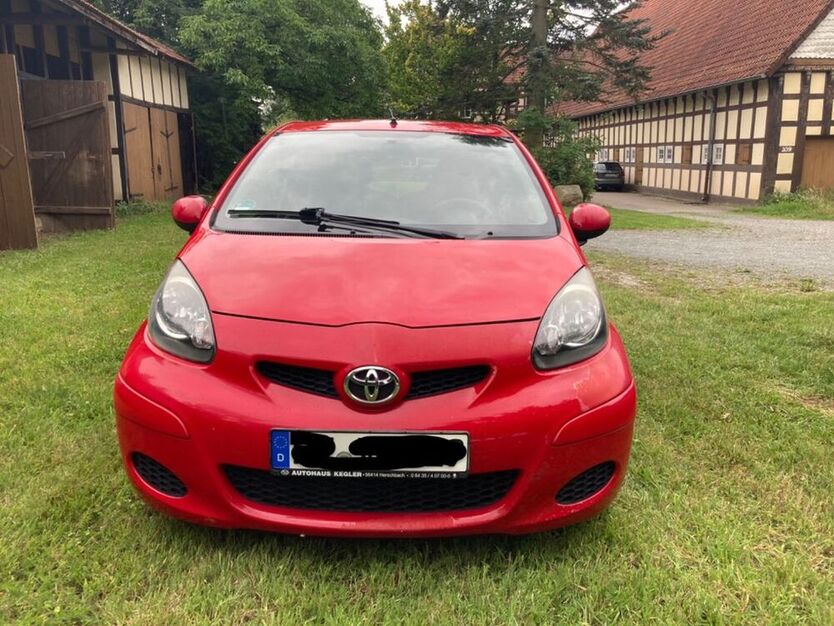 Aygo (X)