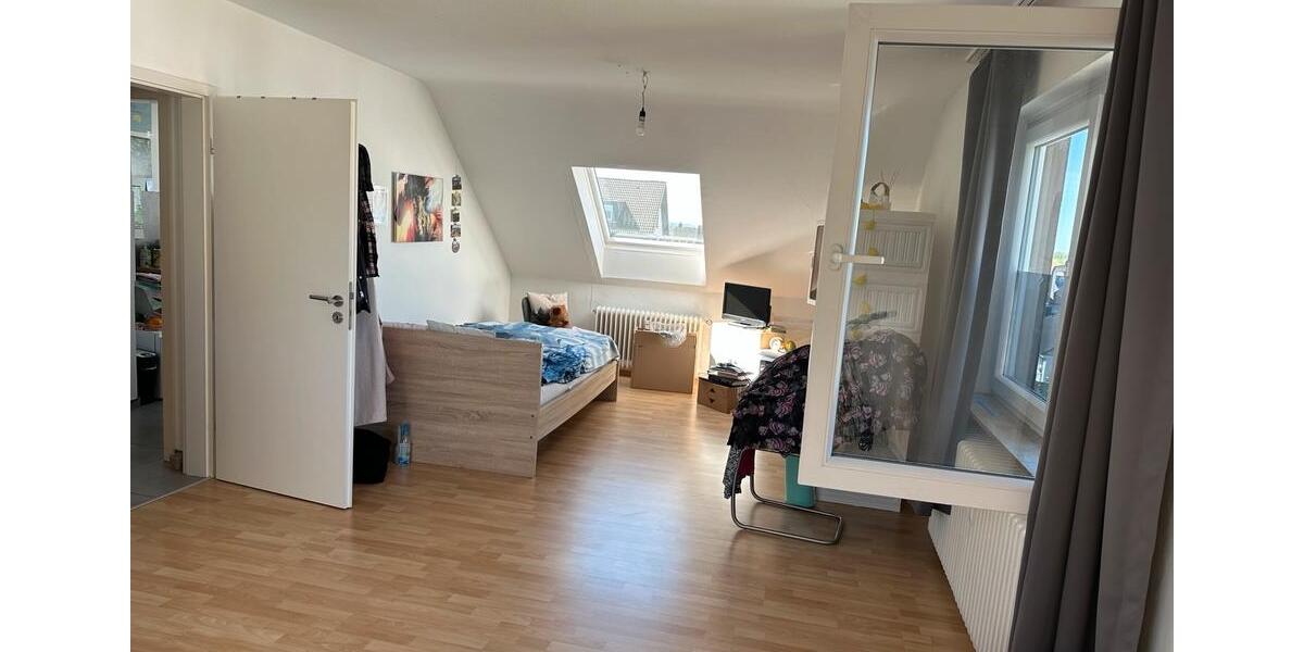 Dachgeschoßwohnung Bad Salzuflen - 1 Zimmer, 50 m&sup2;, 450&euro; | Angebot:26444556