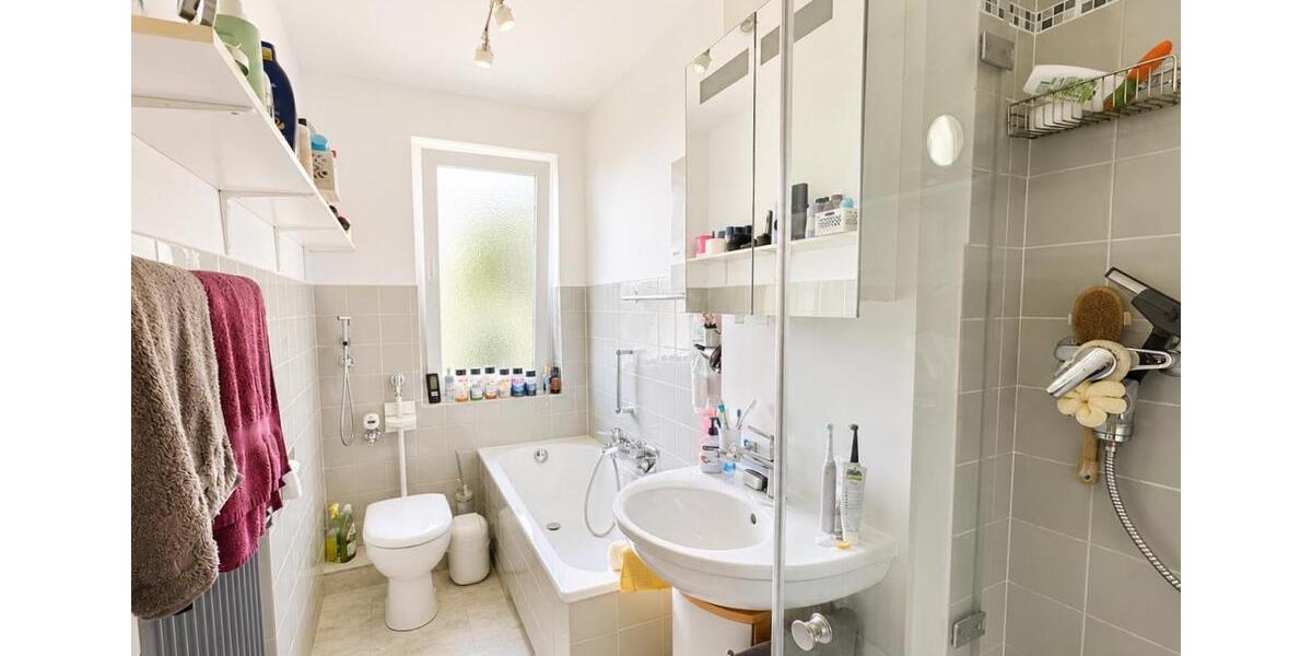 Etagenwohnung Bielefeld Schildesche - 3 Zimmer, 74 m&sup2;, 265.000&euro; | Angebot:26894710