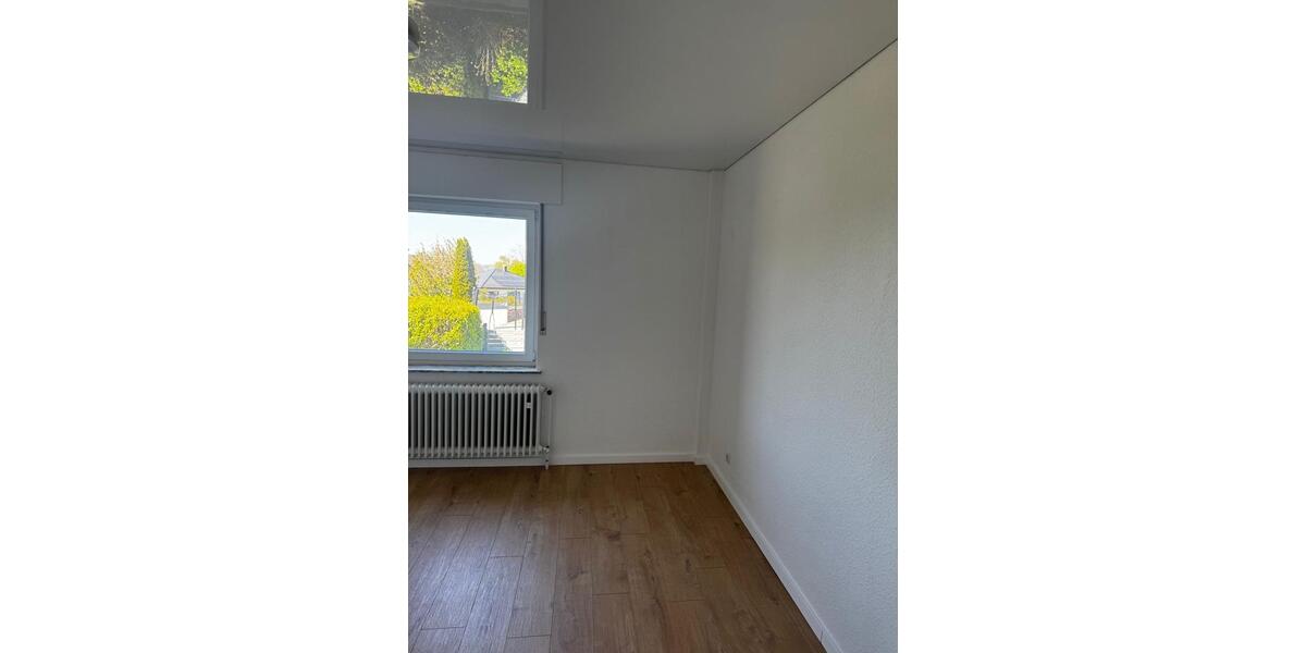 Mehrfamilienhaus, Wohnhaus Herford Diebrock - 7 Zimmer, 210 m&sup2;, 2.200&euro; | Angebot:26356465