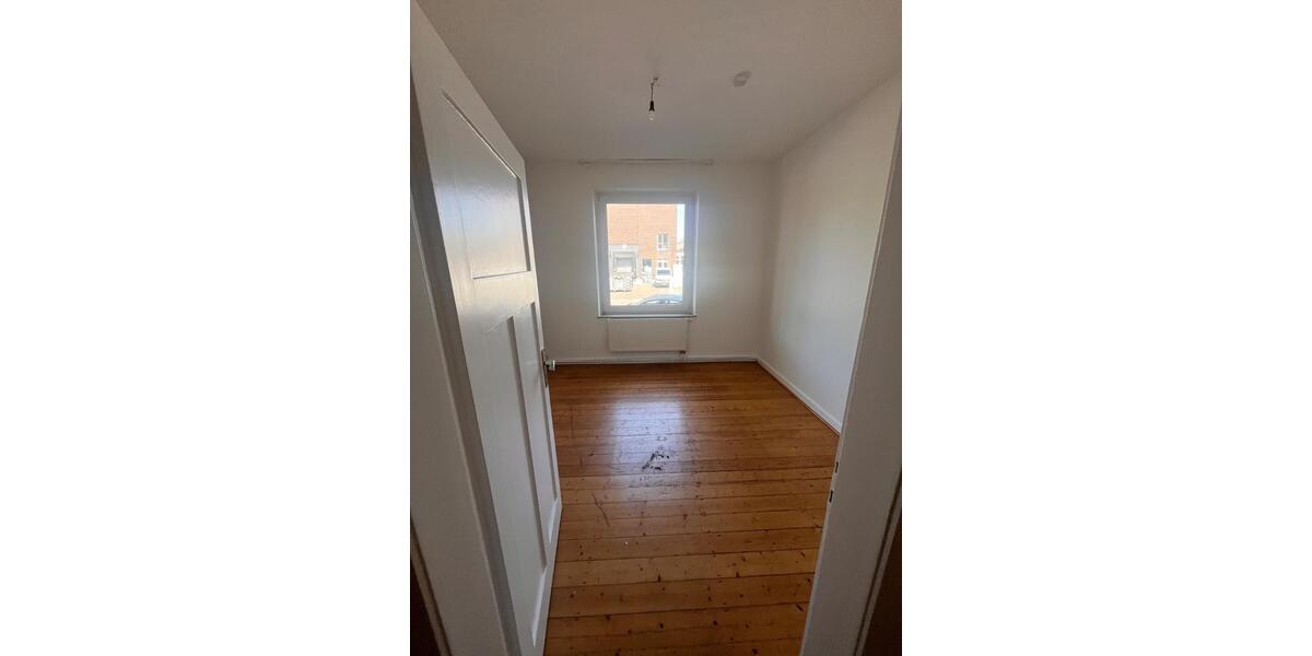 Hochparterre Bielefeld Schildesche - 3 Zimmer, 66 m&sup2;, 650&euro; | Angebot:26409947