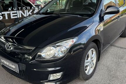 Hyundai i30 257.000 km 1.799 € Bad Salzuflen 32105