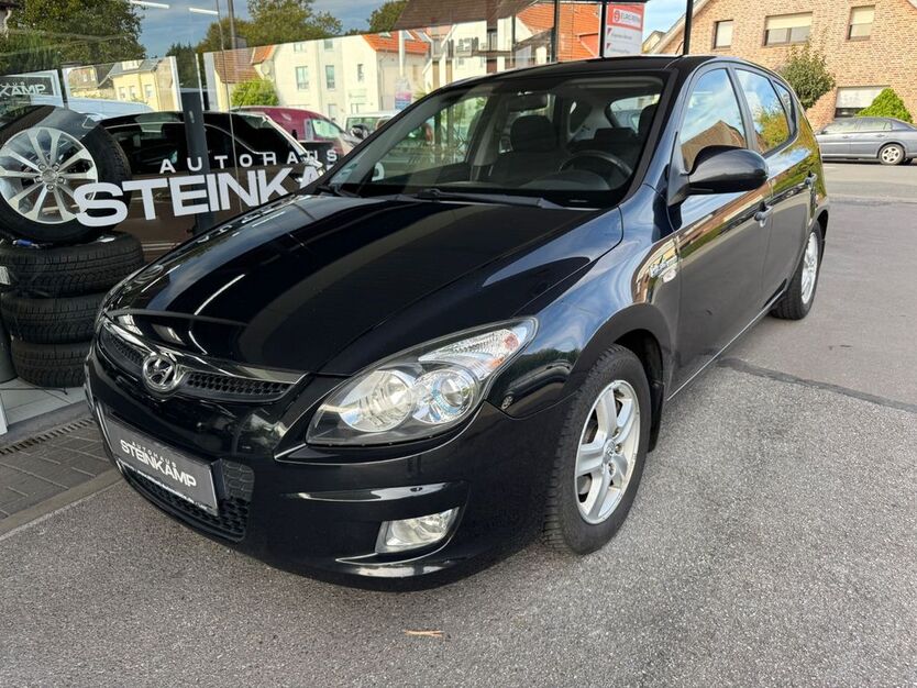 Hyundai i30 257.000 km 1.799 € Bad Salzuflen 32105