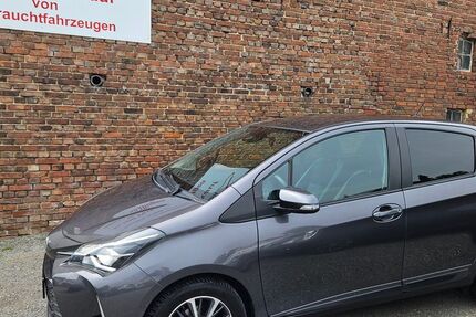 Toyota Yaris 86.557 km 9.490 &euro; Spenge 32139