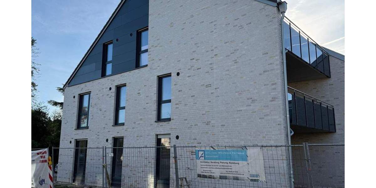 Etagenwohnung Harsewinkel - 3 Zimmer, 101 m&sup2;, 1.215&euro; | Angebot:23982974