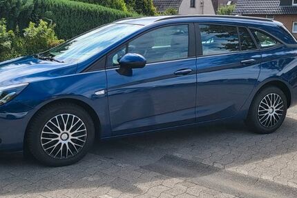 Opel Astra 32.000 km 12.999 &euro; Gütersloh 33330