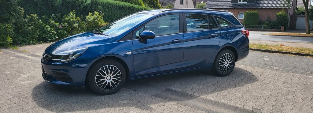 Opel Astra 32.000 km 12.999 &euro; Gütersloh 33330