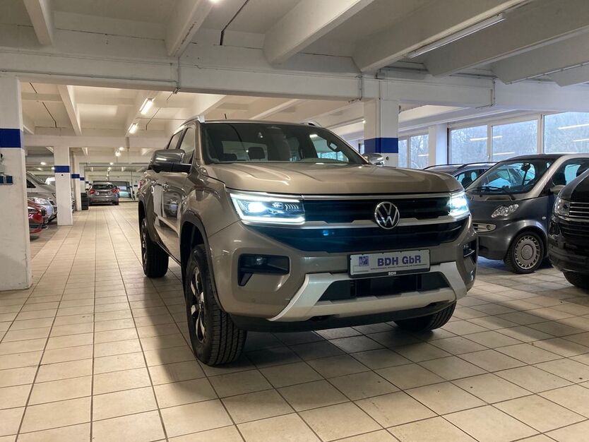 VW Amarok 1.600 km 46.990 € Bielefeld 33613