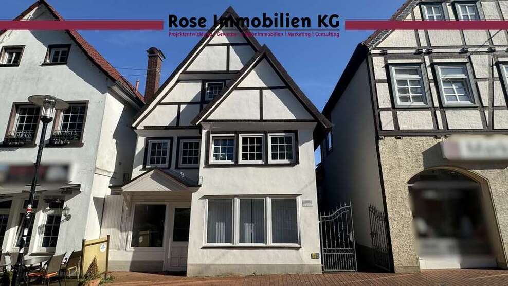 Haus zum Kaufen in Vlotho 180.000 € 178 m²