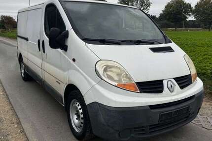 Renault Trafic 330.000 km 2.200 € Bad Salzuflen 32107