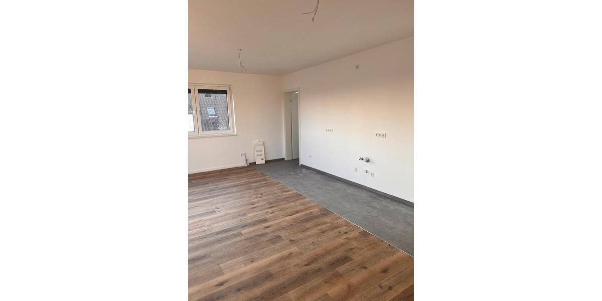 Dachgeschoßwohnung Herford Falkendiek - 2 Zimmer, 64 m&sup2;, 800&euro; | Angebot:25782597
