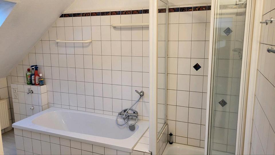 Etagenwohnung Gütersloh Isselhorst - 5 Zimmer, 95 m&sup2;, 1.400&euro; | Angebot:25642606