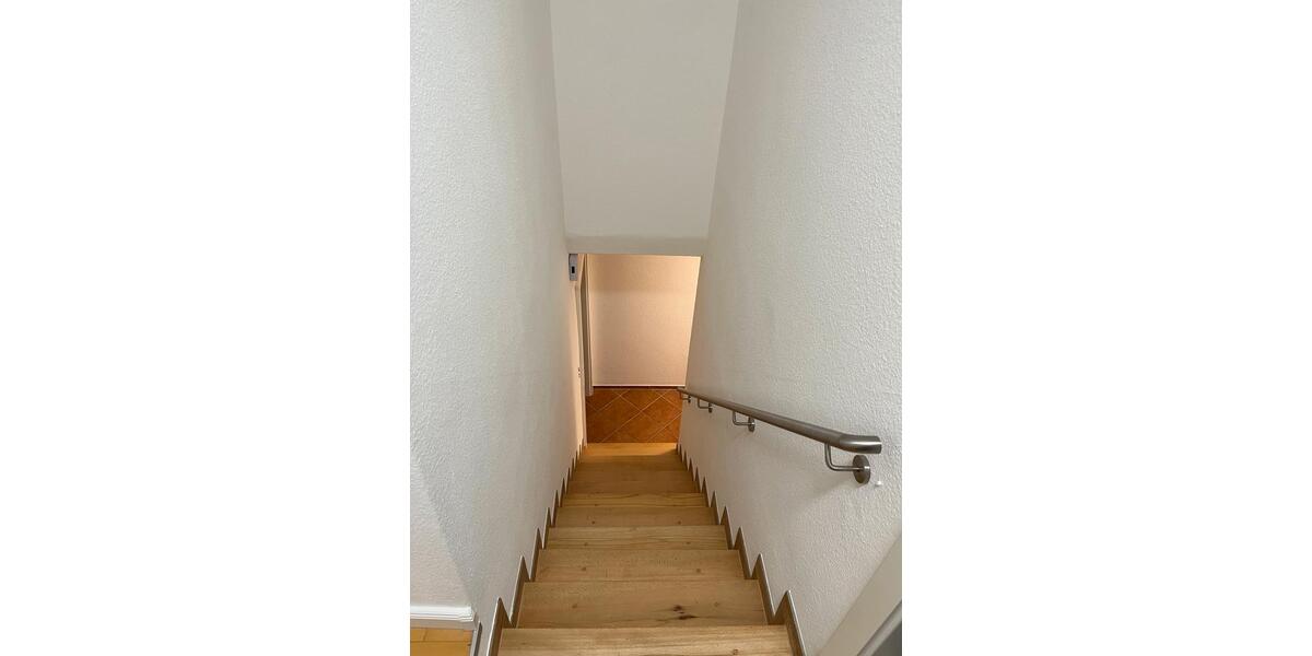 Reihenhaus Versmold - 3 Zimmer, 75 m&sup2;, 1.100&euro; | Angebot:26335415