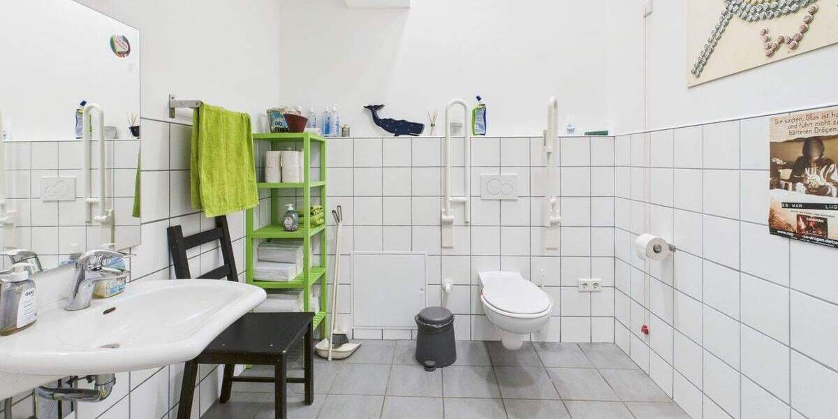 Mehrfamilienhaus, Wohnhaus Bad Salzuflen Innenstadt - 9 Zimmer, 207 m&sup2;, 319.000&euro; | Angebot:25686370