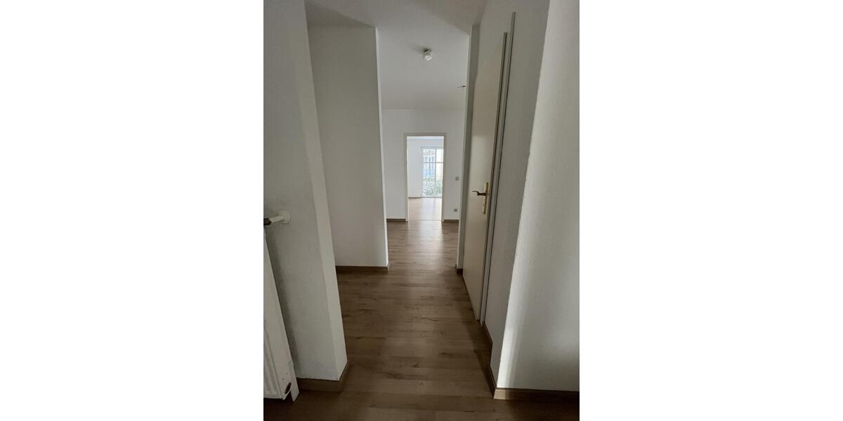 Etagenwohnung Bielefeld Jöllenbeck - 3 Zimmer, 81 m&sup2;, 640&euro; | Angebot:24753492