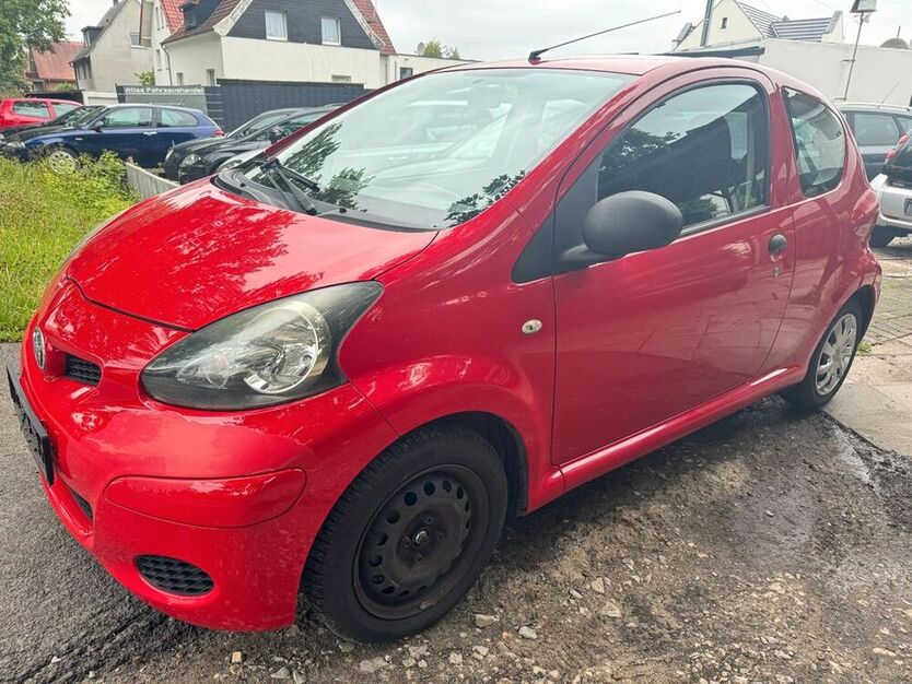 Aygo (X)