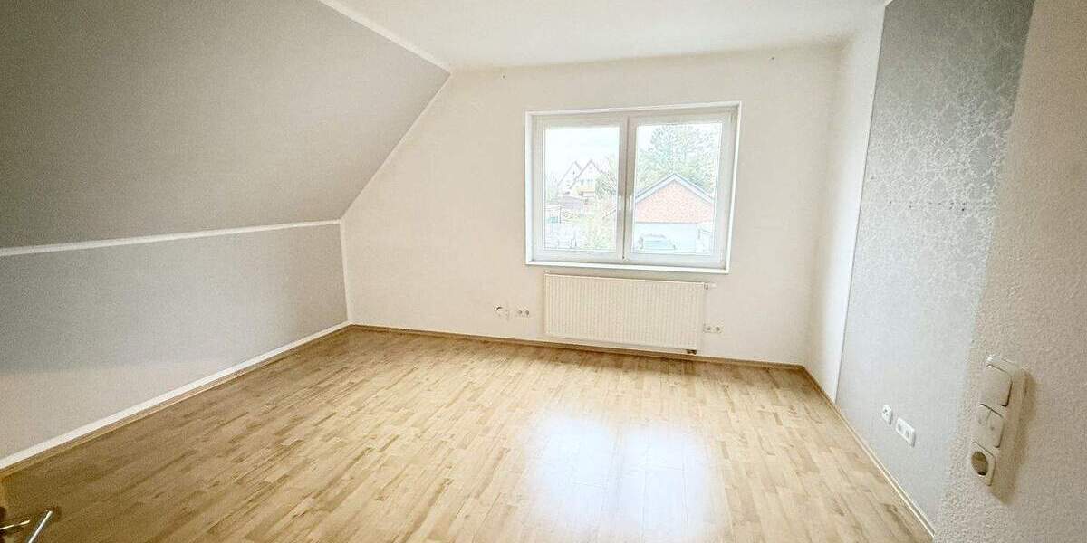 Doppelhaushälfte Löhne Obernbeck - 5 Zimmer, 135 m&sup2;, 270.000&euro; | Angebot:25685804