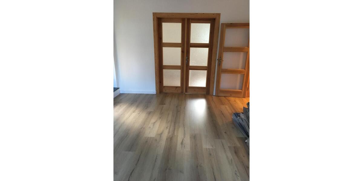 Hochparterre Bielefeld Brackwede - 3 Zimmer, 82 m&sup2;, 700&euro; | Angebot:25541224
