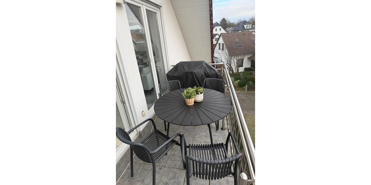 Dachgeschoßwohnung Bad Salzuflen Ehrsen-Breden - 3 Zimmer, 75 m&sup2;, 930&euro; | Angebot:24560342