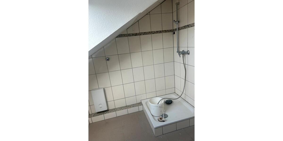 Dachgeschoßwohnung Bielefeld Heepen - 3 Zimmer, 73 m&sup2;, 750&euro; | Angebot:26663993