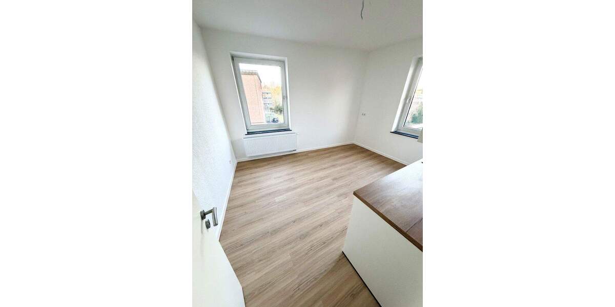 Etagenwohnung Bielefeld Schildesche - 2 Zimmer, 70 m&sup2;, 860&euro; | Angebot:25798463