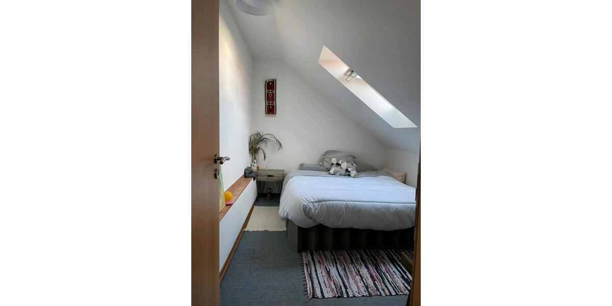 Dachgeschoßwohnung Bielefeld - 2 Zimmer, 43 m&sup2;, 150.000&euro; | Angebot:25917744